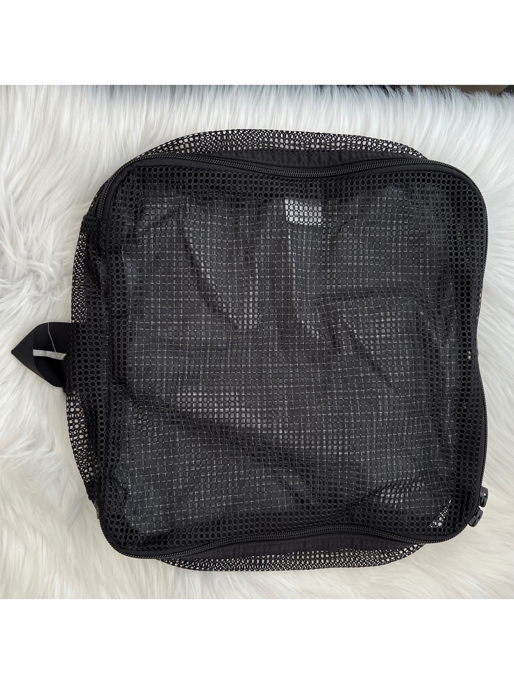 Tom Bihn Gray Grid Packing Cube Travel Organizer Mesh Zip USA 12x12